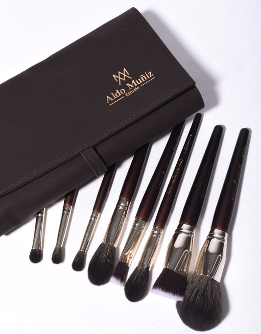Colección de 16 Brochas Profesionales para Maquillaje